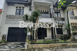 RUMAH DIBAWAH HARGA PASARAN DEKAT HOTEL HYATT DAN MALL DAERAH ISTIMEWA YOGYAKARTA RUMAH DIBAWAH HARGA PASARAN DEKAT HOTEL HYATT DAN MALL DAERAH ISTIMEWA YOGYAKARTA