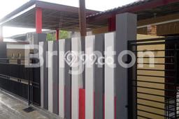 Dijual Cepat Rumah Bagus Siap Huni LB 260m2 di Medan Sunggal, Medan Dijual Cepat Rumah Bagus Siap Huni LB 260m2 di Medan Sunggal, Medan