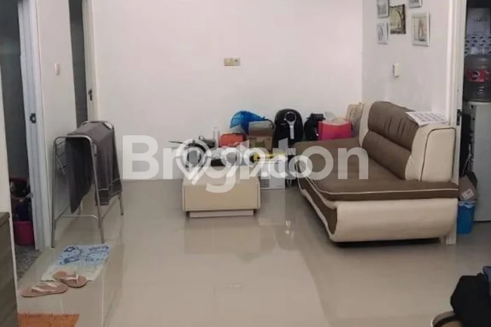 Dijual Cepat Rumah Bagus Siap Huni LB 85m2 di Waru, Sidoarjo Dijual Cepat Rumah Bagus Siap Huni LB 85m2 di Waru, Sidoarjo