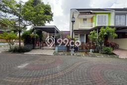 Rumah Mewah LB 150m2 Siap Huni Desain Elegan di Tanah Sareal, Bogor Rumah Mewah LB 150m2 Siap Huni Desain Elegan di Tanah Sareal, Bogor