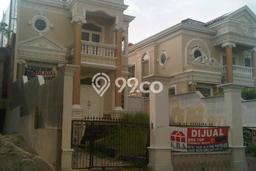 For Sale! Luxury House LT 2415m2 Desain Modern di Semanan For Sale! Luxury House LT 2415m2 Desain Modern di Semanan