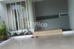HARGA SPECIAL! Rumah Asri lokasi Bintaro, LT 90m² LB 98m² HARGA SPECIAL! Rumah Asri lokasi Bintaro, LT 90m² LB 98m²