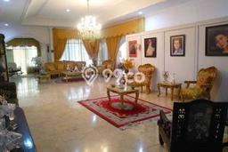 Kesempatan Memiliki Properti di Tebet, Dekat Kawasan Bisnis, Jakarta Selatan - 8 Kamar Tidur Kesempatan Memiliki Properti di Tebet, Dekat Kawasan Bisnis, Jakarta Selatan - 8 Kamar Tidur