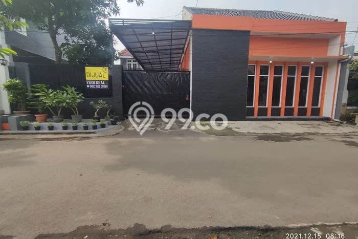 For Sale Rumah 3 Kamar Lokasi Ideal Bagus dan Strategis di Harjamukti For Sale Rumah 3 Kamar Lokasi Ideal Bagus dan Strategis di Harjamukti