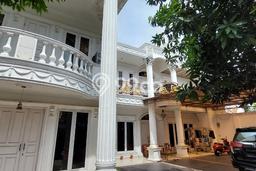 Jual Rumah Luas Elegan Dengan View Eksklusif di Ulujami, Jakarta Selatan Jual Rumah Luas Elegan Dengan View Eksklusif di Ulujami, Jakarta Selatan