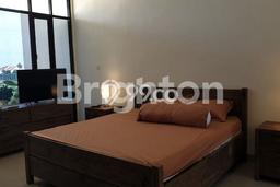 Dijual Rumah 4 Kamar Lokasi Ideal Bagus dan Strategis di Colomadu Dijual Rumah 4 Kamar Lokasi Ideal Bagus dan Strategis di Colomadu