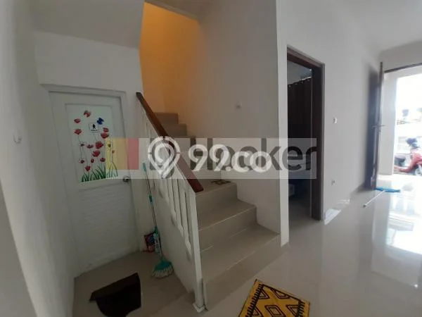 Disewakan rumah 2 lantai di area perumahan lokasi strategis akses jalan bagus di area Mengwi Badung. Disewakan rumah 2 lantai di area perumahan lokasi strategis akses jalan bagus di area Mengwi Badung.