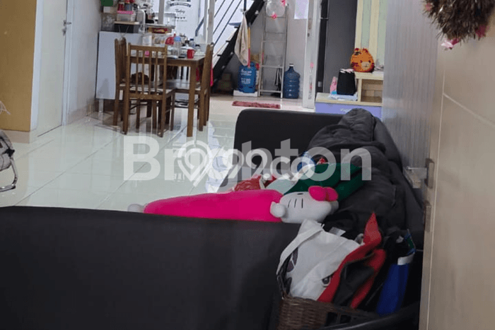 Jual Rumah Favorit Siap Huni LB 135m2 di Gedangan, Sidoarjo Jual Rumah Favorit Siap Huni LB 135m2 di Gedangan, Sidoarjo