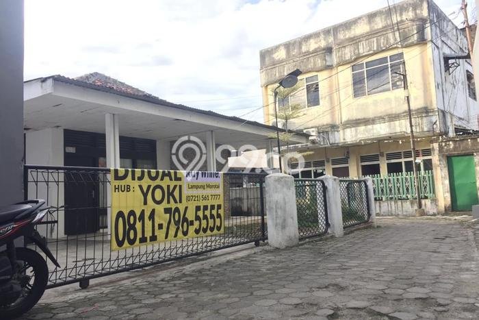 Hunian Cantik Modern Lb 150m2 di Tanjung Karang Pusat, Bandar Lampung Hunian Cantik Modern Lb 150m2 di Tanjung Karang Pusat, Bandar Lampung