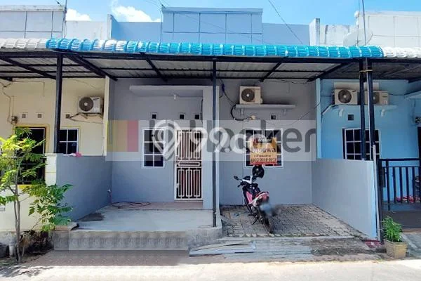 SPECIAL OFFER! Rumah di Bengkong, 2 KT, Area Asri, Luas 72m² LB 42m² SPECIAL OFFER! Rumah di Bengkong, 2 KT, Area Asri, Luas 72m² LB 42m²