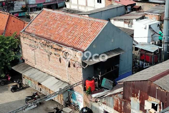 Rumah Luas Asri 14 KT Siap Huni di Karet Tengsin Jakarta Pusat Rumah Luas Asri 14 KT Siap Huni di Karet Tengsin Jakarta Pusat