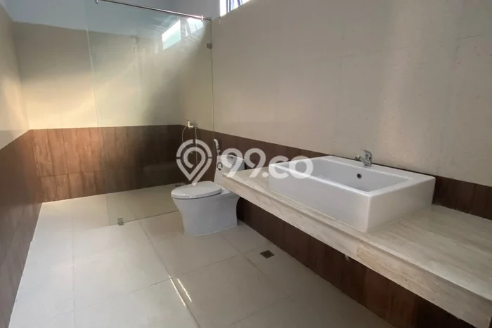 Siap Huni Rumah Mewah 4 Kamar di Ciputat Dekat ke Mana Saja Siap Huni Rumah Mewah 4 Kamar di Ciputat Dekat ke Mana Saja