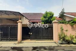 Hunian Mewah Siap Huni LT 300m2 di Ciputat Timur, Tangerang Selatan Hunian Mewah Siap Huni LT 300m2 di Ciputat Timur, Tangerang Selatan