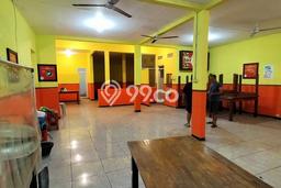 Disewakan Rumah Strategis Harga Murah di Surabaya Disewakan Rumah Strategis Harga Murah di Surabaya