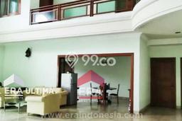 Rumah Luxury Modern Siap Huni di Setiabudi Bandung Rumah Luxury Modern Siap Huni di Setiabudi Bandung