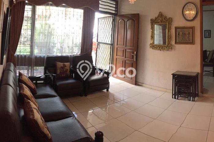 Dijual Rumah Premium dengan Fasilitas Sekitar Lengkap di Jatinegara, Jakarta Timur Dijual Rumah Premium dengan Fasilitas Sekitar Lengkap di Jatinegara, Jakarta Timur