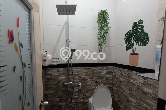 Rumah Strategis Minimalis Lb 100m2 di Kedungkandang, Malang Rumah Strategis Minimalis Lb 100m2 di Kedungkandang, Malang