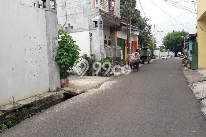 For Sale Hunian Rumah Nyaman 3 KT di Dewi Sartika, Jakarta Timur For Sale Hunian Rumah Nyaman 3 KT di Dewi Sartika, Jakarta Timur