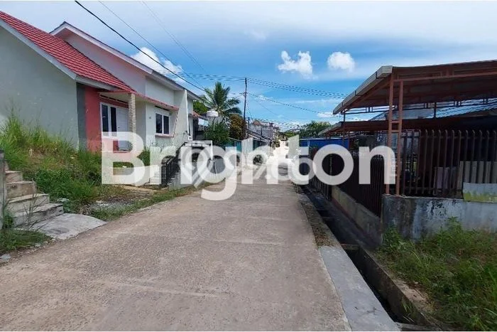 RUMAH BARU SIAP HUNI DI BATU AMPAR RUMAH BARU SIAP HUNI DI BATU AMPAR