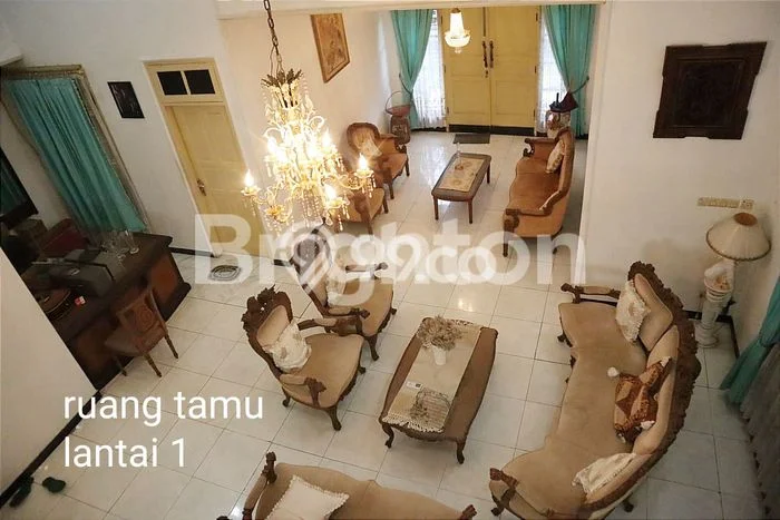 Siap Huni Rumah Mewah 4 Kamar di Cinere Dekat ke Mana Pun Siap Huni Rumah Mewah 4 Kamar di Cinere Dekat ke Mana Pun
