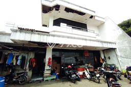 Rumah Elit Modern Tanpa Renovasi di Jagalan Semarang Rumah Elit Modern Tanpa Renovasi di Jagalan Semarang