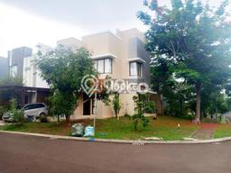 Ready to Use! Luxury House LT 247m2 Desain Modern di BSD City Ready to Use! Luxury House LT 247m2 Desain Modern di BSD City