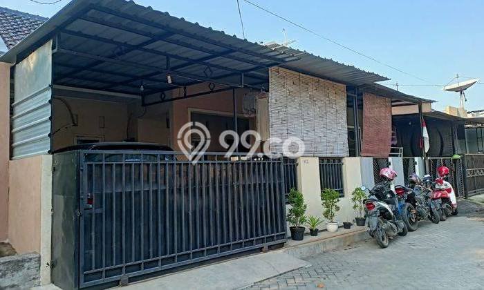 Hunian Cantik Modern Lb 90m2 di Pedurungan, Semarang Hunian Cantik Modern Lb 90m2 di Pedurungan, Semarang