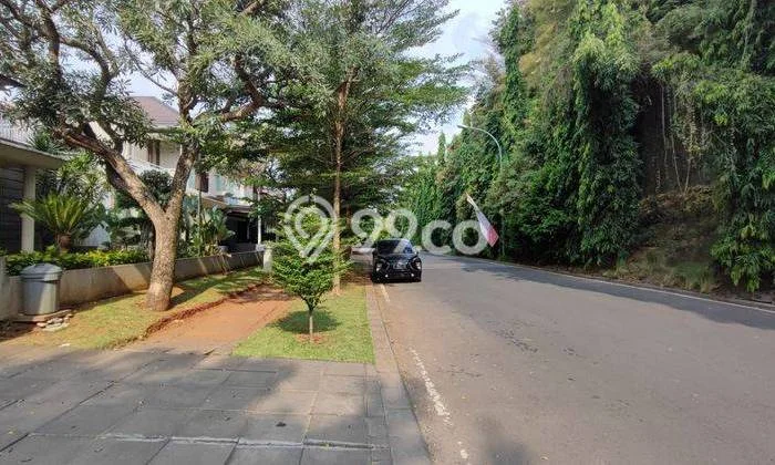 Jual Rumah Mewah Megah Dengan View Eksklusif di Bukit Sari, Semarang Jual Rumah Mewah Megah Dengan View Eksklusif di Bukit Sari, Semarang