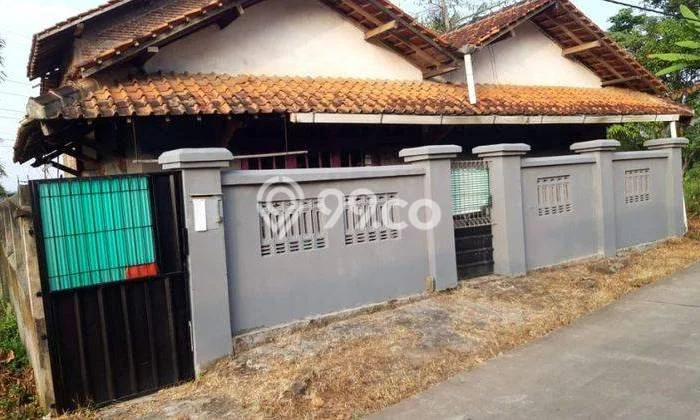 Rumah Modern Minimalis 5 KT Siap Huni di Bawen Rumah Modern Minimalis 5 KT Siap Huni di Bawen