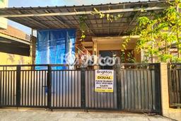 Rumah Luas Asri 4 KT Siap Huni di Rangkapanjaya Depok Rumah Luas Asri 4 KT Siap Huni di Rangkapanjaya Depok