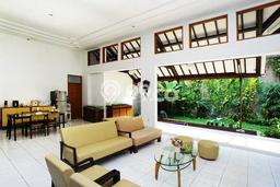 For Sale! Premium House LT 418m2 Desain Modern di Pasteur For Sale! Premium House LT 418m2 Desain Modern di Pasteur