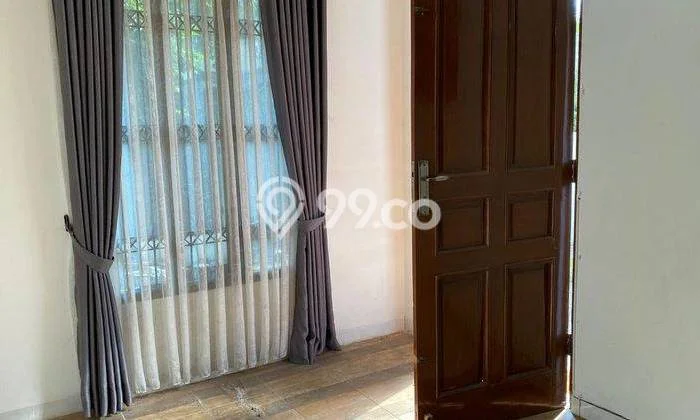 Disewakan Hunian Konsep Modern di Batununggal Bandung dengan 5 KT Disewakan Hunian Konsep Modern di Batununggal Bandung dengan 5 KT