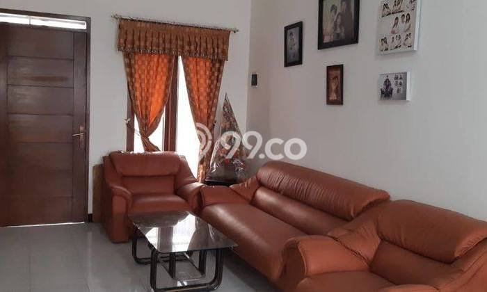 Rumah Modern 4 KT di Taman Kopo Indah Bandung Unfurnished Rumah Modern 4 KT di Taman Kopo Indah Bandung Unfurnished