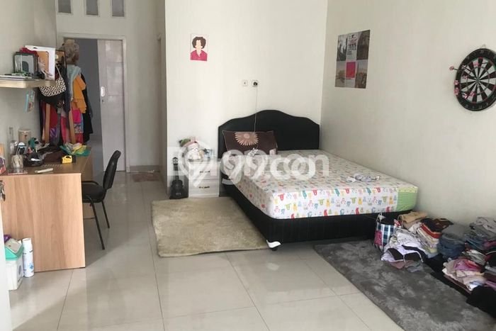 Siap Huni Rumah Mewah 8 Kamar di Koja Dekat ke Mana Pun Siap Huni Rumah Mewah 8 Kamar di Koja Dekat ke Mana Pun
