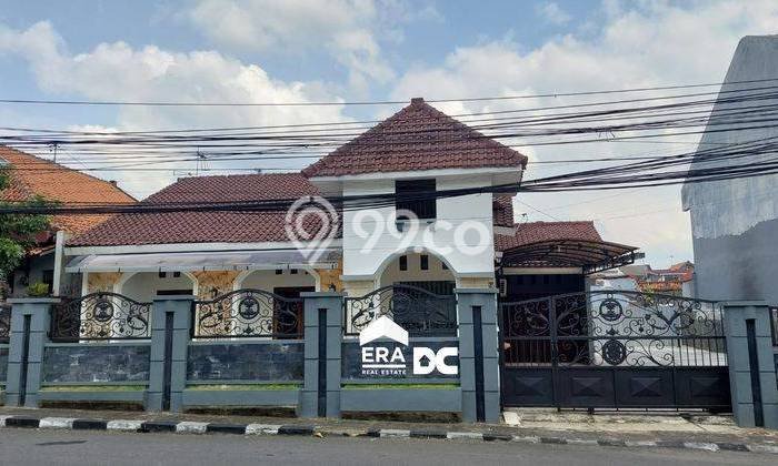Lokasi strategis! Rumah siap huni dikontrakkan di Gajah Mungkur LB 200m2 Lokasi strategis! Rumah siap huni dikontrakkan di Gajah Mungkur LB 200m2