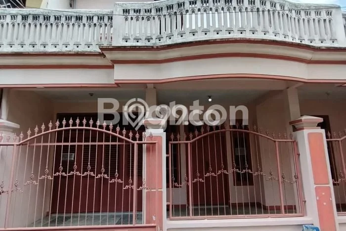Lokasi strategis! Rumah siap huni disewakan di Gondang LB 160m2 Lokasi strategis! Rumah siap huni disewakan di Gondang LB 160m2