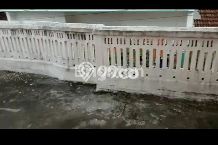 Lokasi strategis! Rumah siap huni disewakan di Gondang LB 160m2 Lokasi strategis! Rumah siap huni disewakan di Gondang LB 160m2