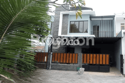 Dijual Rumah Strategis Bagus Punya 3 KT di Colomadu Solo SHM Dijual Rumah Strategis Bagus Punya 3 KT di Colomadu Solo SHM