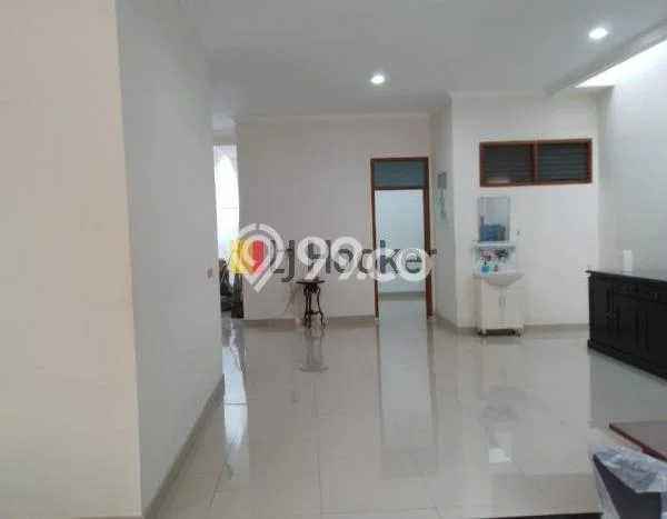 Rumah Asri di Kedoya, 3 KM, LT 160m² Bangunan 122m² Rumah Asri di Kedoya, 3 KM, LT 160m² Bangunan 122m²