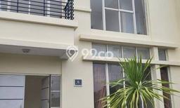 Rumah kawasan Pantai Indah Kapuk, Akses ke Fasilitas, 4 KT, Luas 120m² Bangunan 120m² Rumah kawasan Pantai Indah Kapuk, Akses ke Fasilitas, 4 KT, Luas 120m² Bangunan 120m²