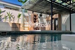 Rumah area Nusa Dua, 2 KT, Akses Mudah Pusat Kota, Luas 101m² Bangunan 200m² Rumah area Nusa Dua, 2 KT, Akses Mudah Pusat Kota, Luas 101m² Bangunan 200m²