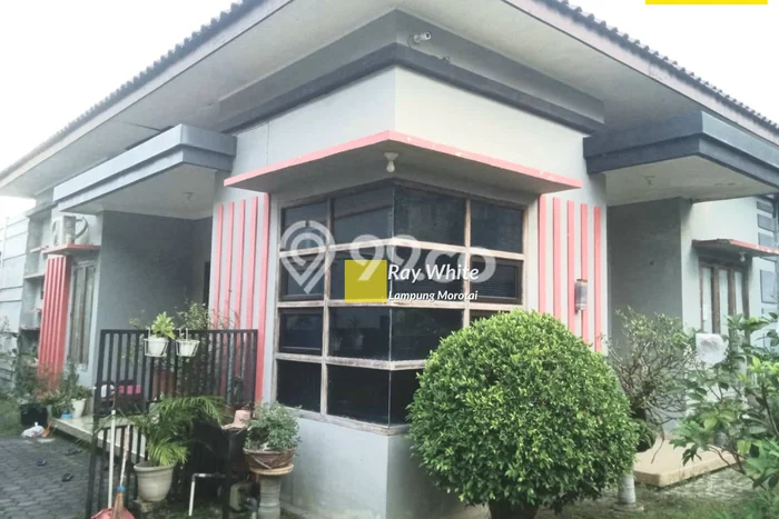 Rumah Eksklusif Dijual LT 2000m2 di Way Halim, Bandar Lampung Rumah Eksklusif Dijual LT 2000m2 di Way Halim, Bandar Lampung