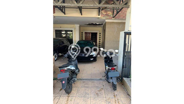 Rumah Eksklusif Dijual LT 360m2 di Benda, Tangerang Rumah Eksklusif Dijual LT 360m2 di Benda, Tangerang
