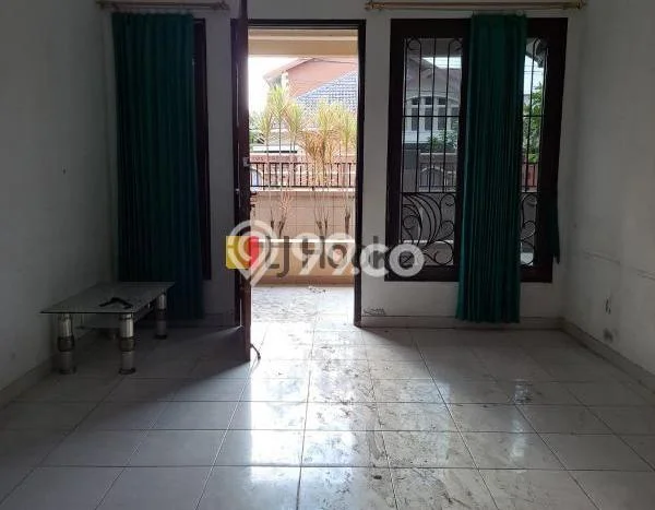 Sewa cepat rumah minimalis lokasi strategis 6 Kamar di Semarang Barat, Semarang Sewa cepat rumah minimalis lokasi strategis 6 Kamar di Semarang Barat, Semarang