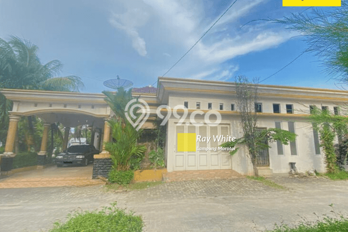 Dijual Rumah 6 Kamar Lokasi Ideal Nyaman dan Strategis di Sukarame Dijual Rumah 6 Kamar Lokasi Ideal Nyaman dan Strategis di Sukarame