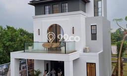 Dijual Cepat Rumah Bagus Siap Huni LB 152m2 di Wiyung, Surabaya Dijual Cepat Rumah Bagus Siap Huni LB 152m2 di Wiyung, Surabaya