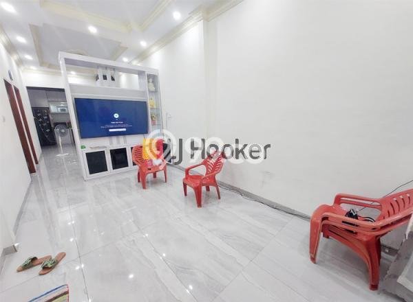 BEST INVESTMENT! Rumah di Lubuk Baja, Luas 92m² LB 72m² BEST INVESTMENT! Rumah di Lubuk Baja, Luas 92m² LB 72m²