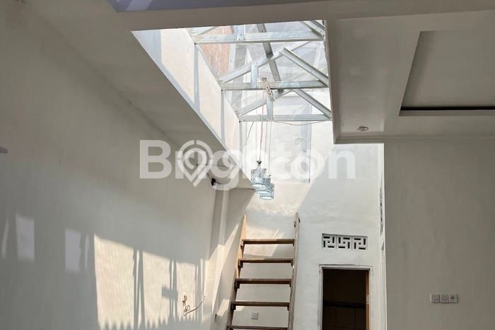 Sewa cepat rumah minimalis lokasi strategis 4 Kamar di Sawangan, Depok Sewa cepat rumah minimalis lokasi strategis 4 Kamar di Sawangan, Depok