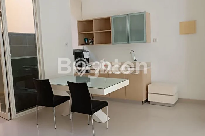 Disewakan Rumah Murah di Pakuwon City Surabaya Punya 3 KT Disewakan Rumah Murah di Pakuwon City Surabaya Punya 3 KT