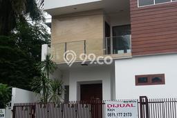 SEGERA MILIKI! Rumah area Bintaro, Jakarta Selatan, LT 239m² LB 280m² SEGERA MILIKI! Rumah area Bintaro, Jakarta Selatan, LT 239m² LB 280m²